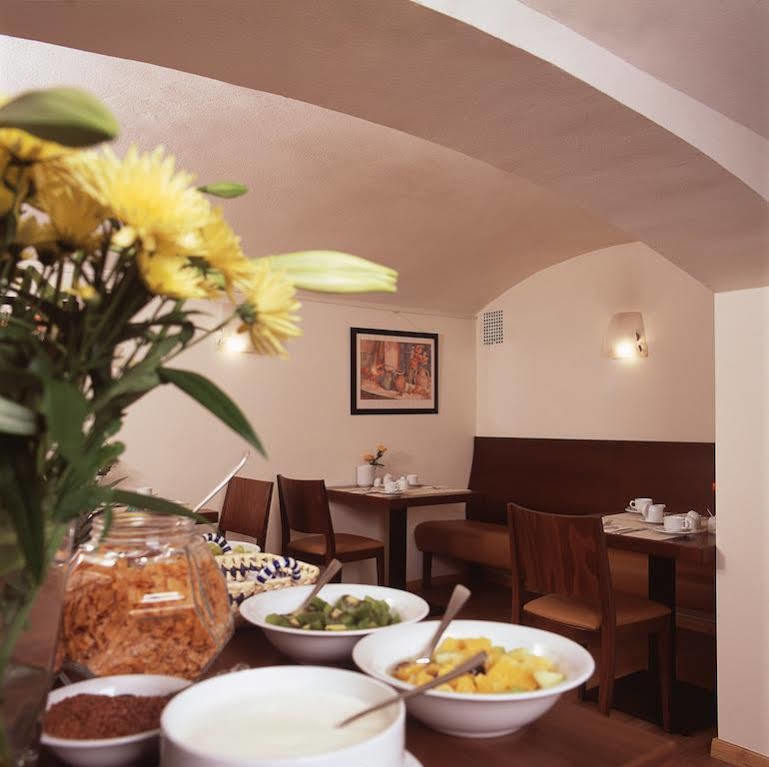 Hotel Am Hofgarten Ντίσελντορφ Εξωτερικό φωτογραφία